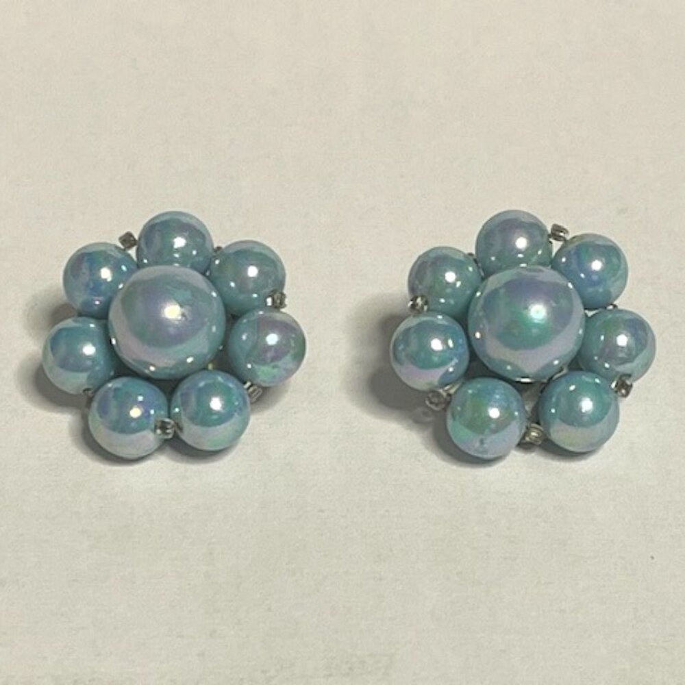 VTG Blue Faux Pearl Cluster Clip On Earrings Japan Silver Tone 1"